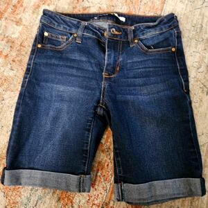 Womens Bramuda Shorts